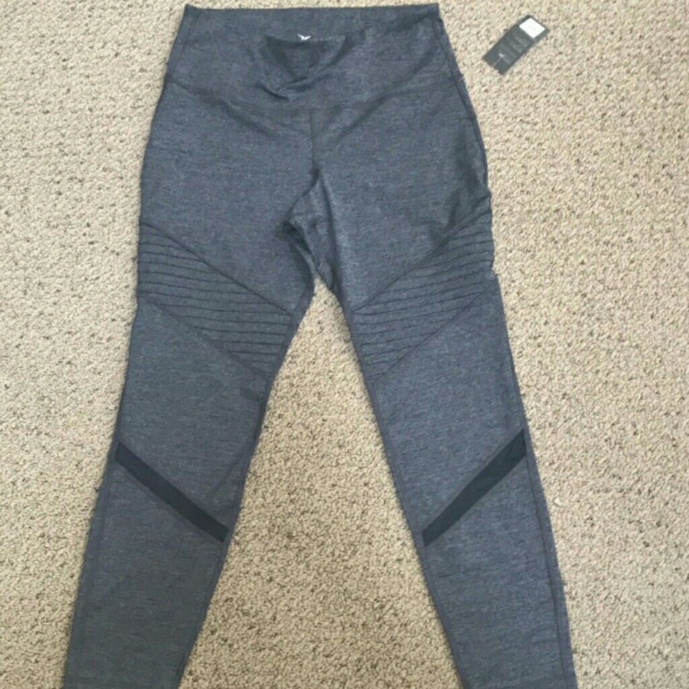 Old Navy Active Leggings
